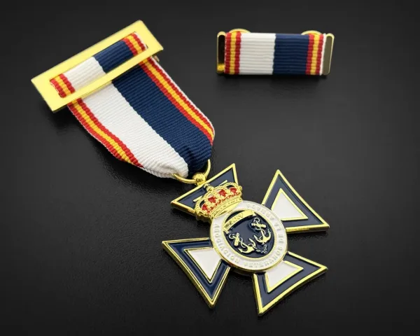 Guía completa para coleccionar medallas militares españolas