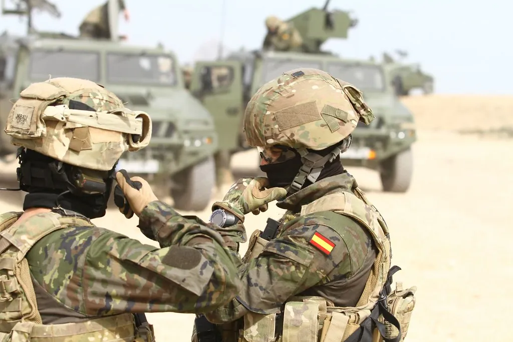 Nuevas regulaciones de uniformidad militar 2025