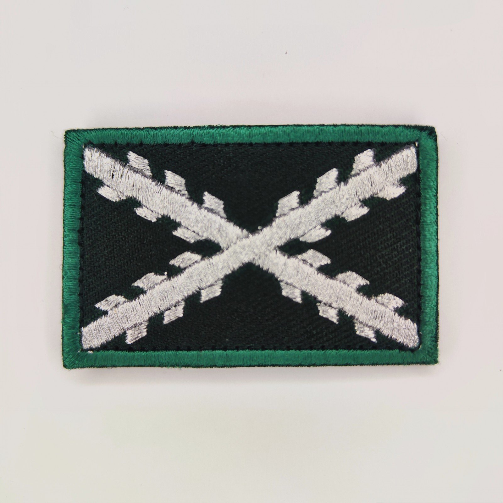 Foto de Parche Velcro 6CM Cruz De Borgoña