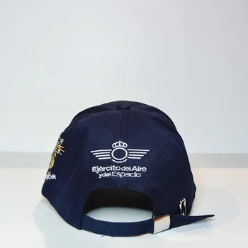 Gorra Azul Marino Con Tres Bordados Ala 12 - Imagen 3